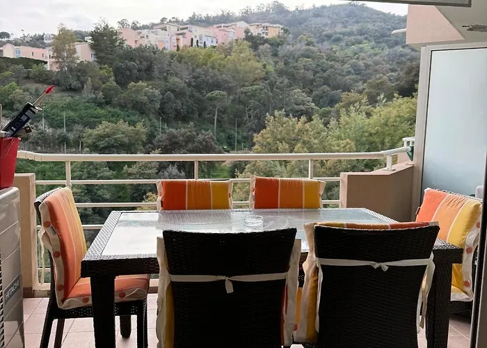 Panoramic View, Perfect Between Sea And Mountain